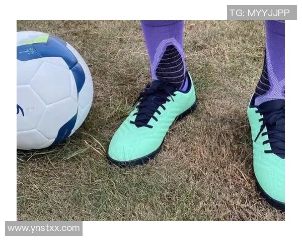 穿过迪卡侬足球鞋的球星们如何凭借性价比走向世界顶级赛场 穿过迪卡侬足球鞋的球星们如何凭借性价比走向世界顶级赛场