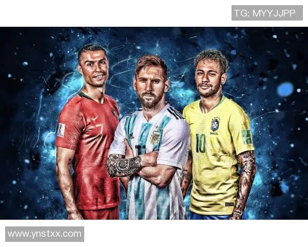 打造绿茵传奇聚焦足球球星成长历程与辉煌瞬间