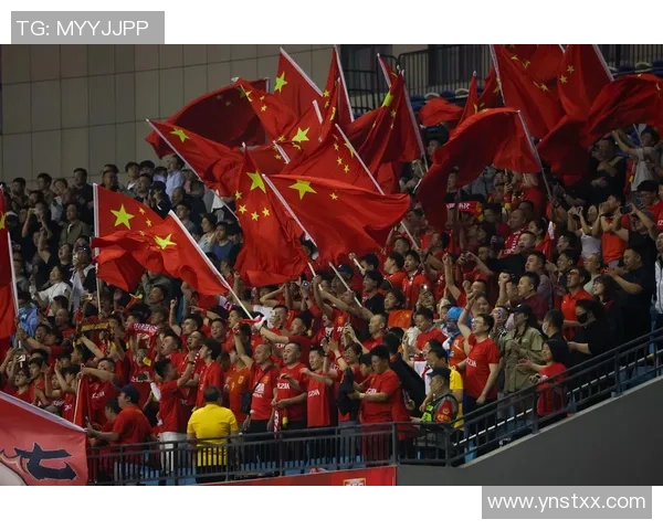 中国球迷最熟悉的足球明星与他们的成长历程及在球场上的辉煌成就 中国球迷最熟悉的足球明星与他们的成长历程及在球场上的辉煌成就